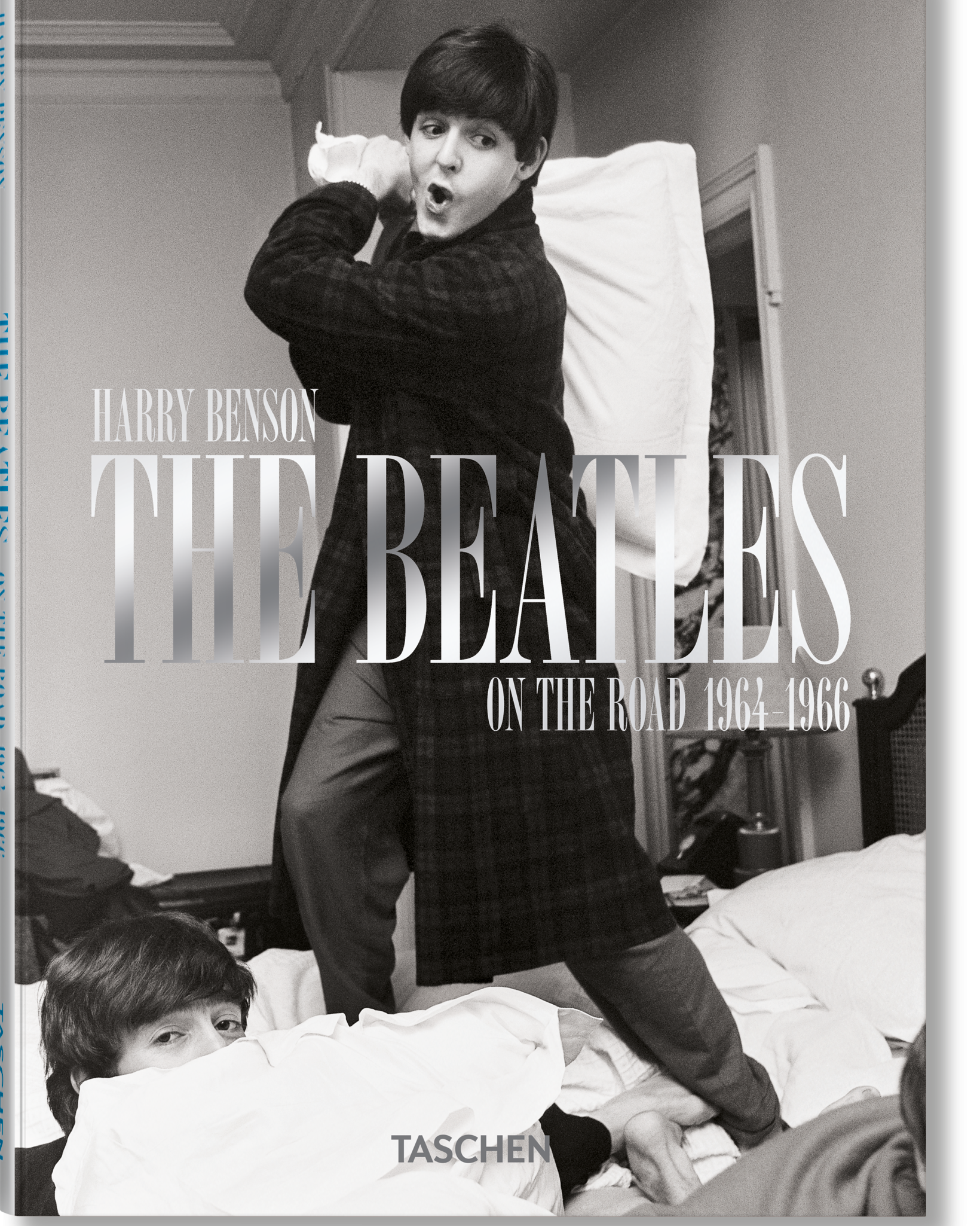 Harry Benson. The Beatles (English)