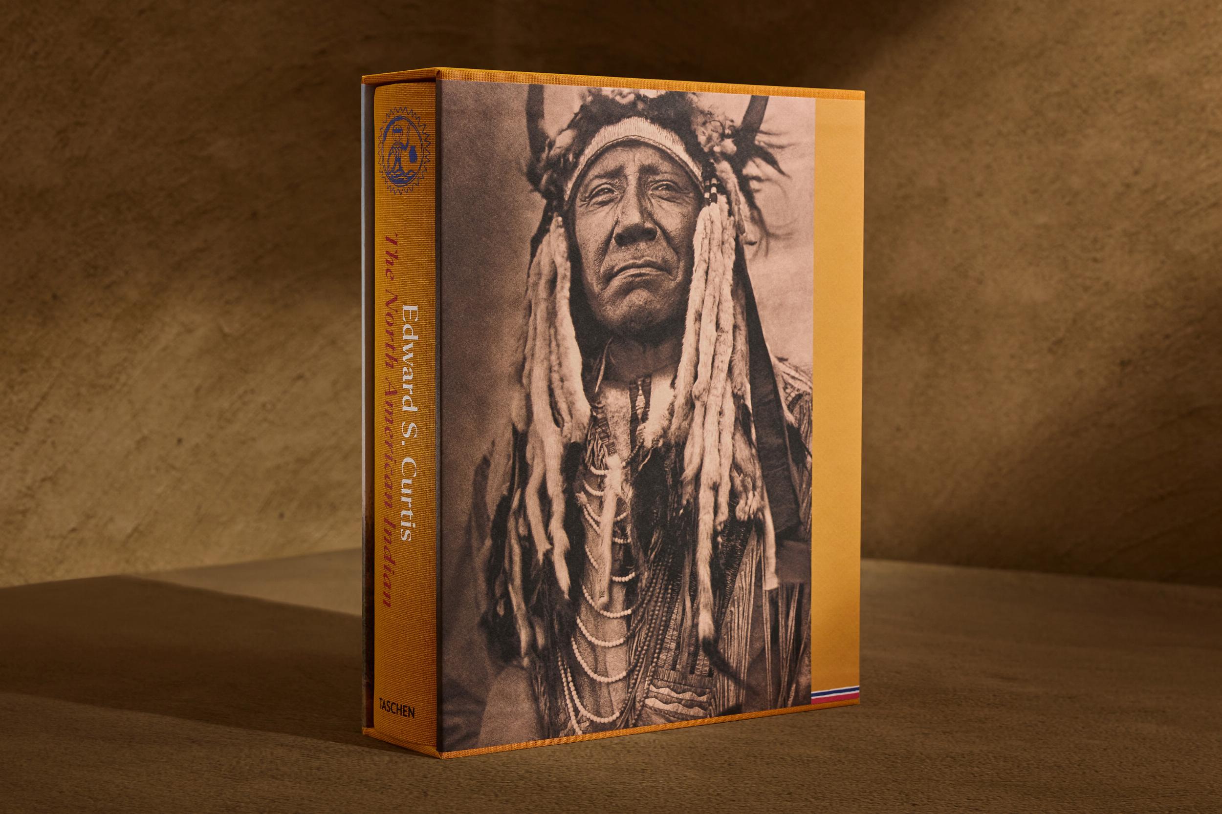 Edward S. Curtis. The North American Indian. The Complete Portfolios.