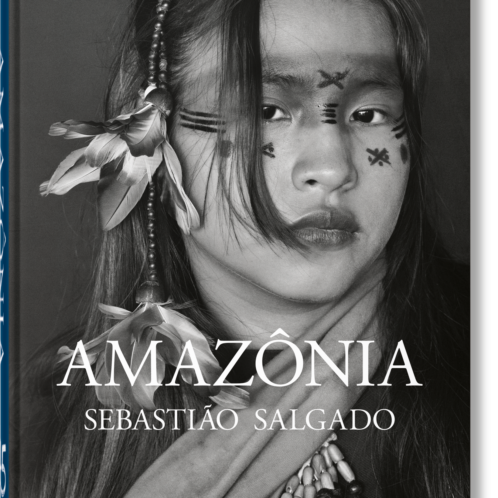 Sebastião Salgado. Amazônia. 45th Ed. (English)